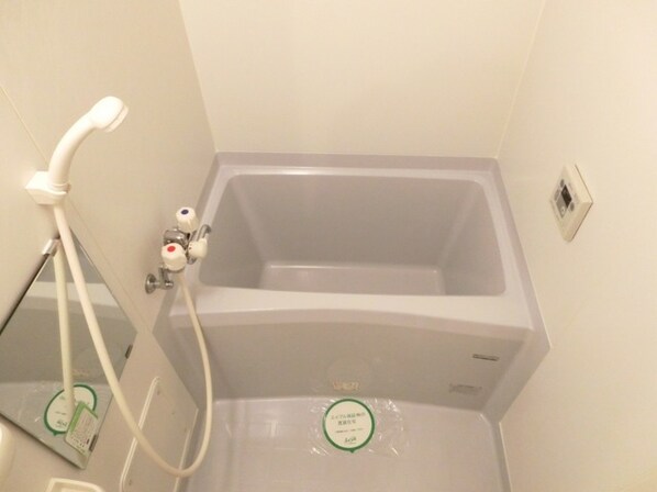 フローラ松が丘の物件内観写真